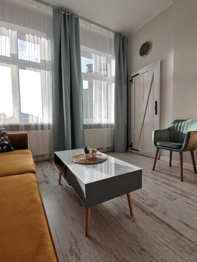 Przytulny Apartament W Centrum Kupiecka-Drzewna Zielona Gora  Luaran gambar